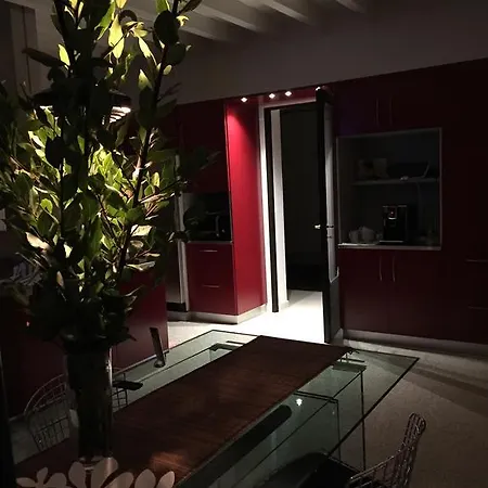 Ca' Bert Dei Glicini ベッド・アンド・ブレックファスト カステルヌオーヴォ・デル・ガルダ