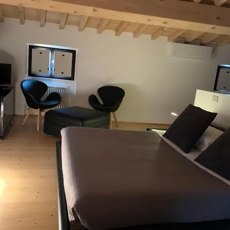 Ca'bert Dei Glicini 3* Castelnuovo del Garda