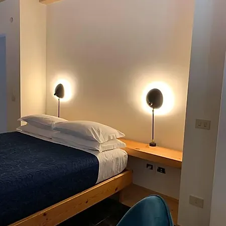 Ca' Bert Dei Glicini B&B 카스텔누보델가다