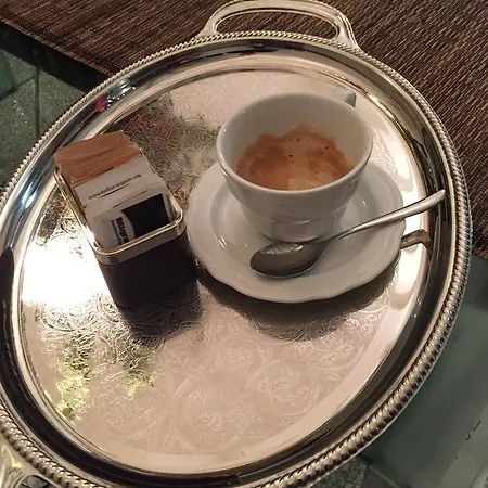 Ca' Bert Villa Dei Glicini B&B 3* Castelnuovo del Garda