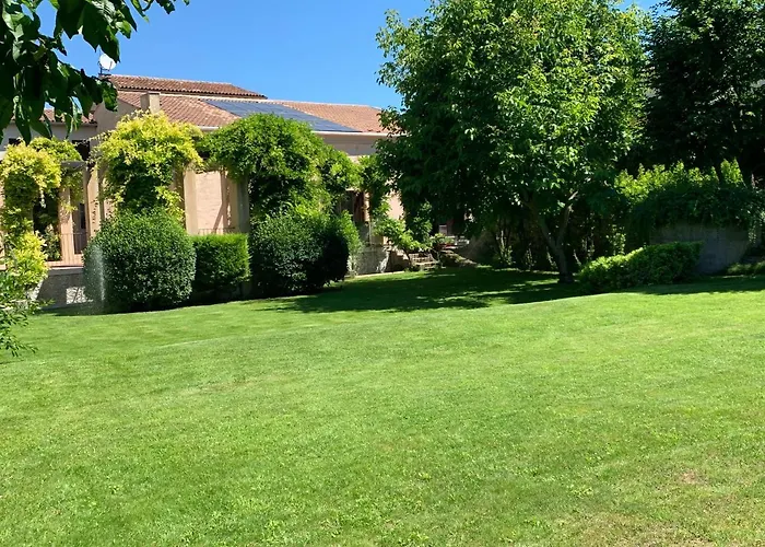 Ca' Bert Dei Glicini فندق مبيت وإفطار 4*