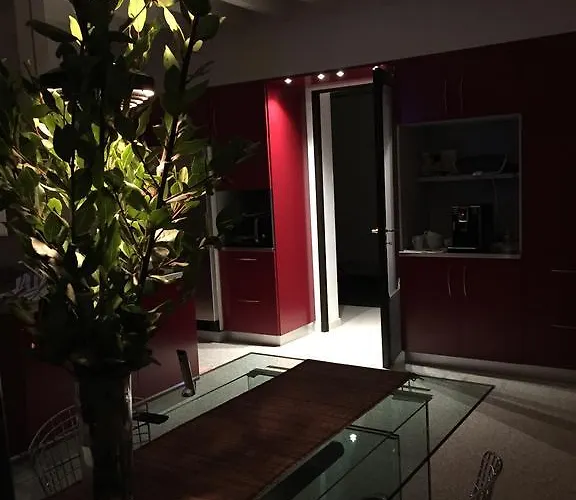 Ca' Bert Dei Glicini فندق مبيت وإفطار كاستلْنْيوفو ديل غارد