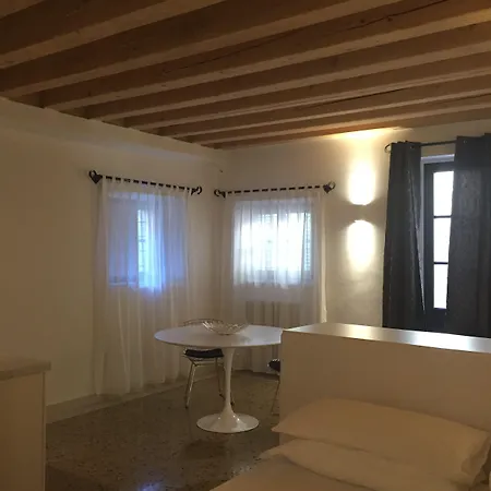 Ca' Bert Dei Glicini