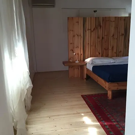 Ca' Bert Dei Glicini 住宿加早餐酒店 4*