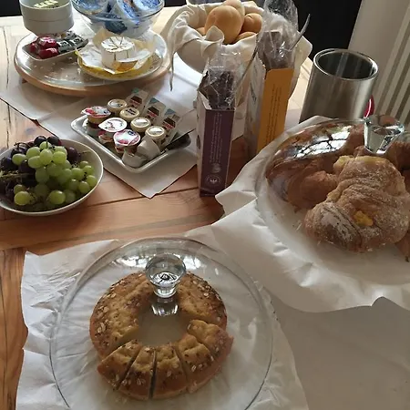 Ca' Bert Villa Dei Glicini B&B