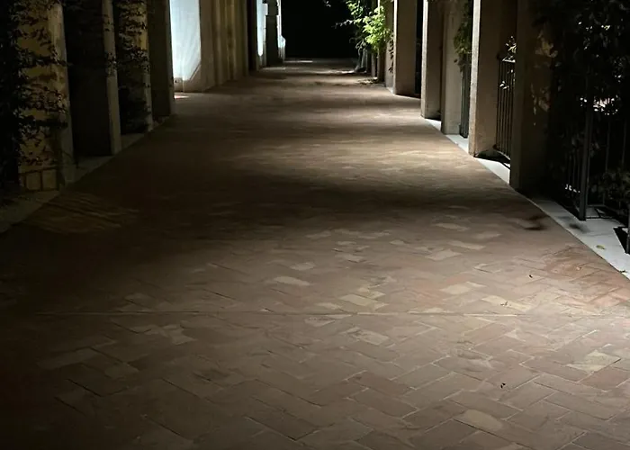 Alojamento de Acomodação e Pequeno-almoço Ca' Bert Dei Glicini Castelnuovo del Garda